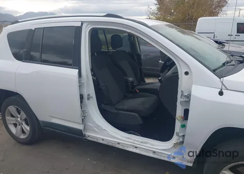 2011 Jeep Compass z USA, uszkodzony, nr VIN 1J4NF1FB7BD223404